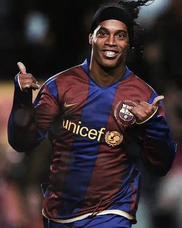 他的成功促 他的成功促